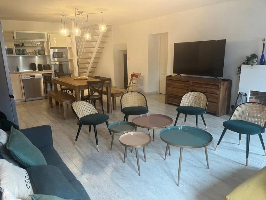 L'Escalier Du Chateau T4 Duplex 9 Couchages 4* Annecy Buitenkant foto
